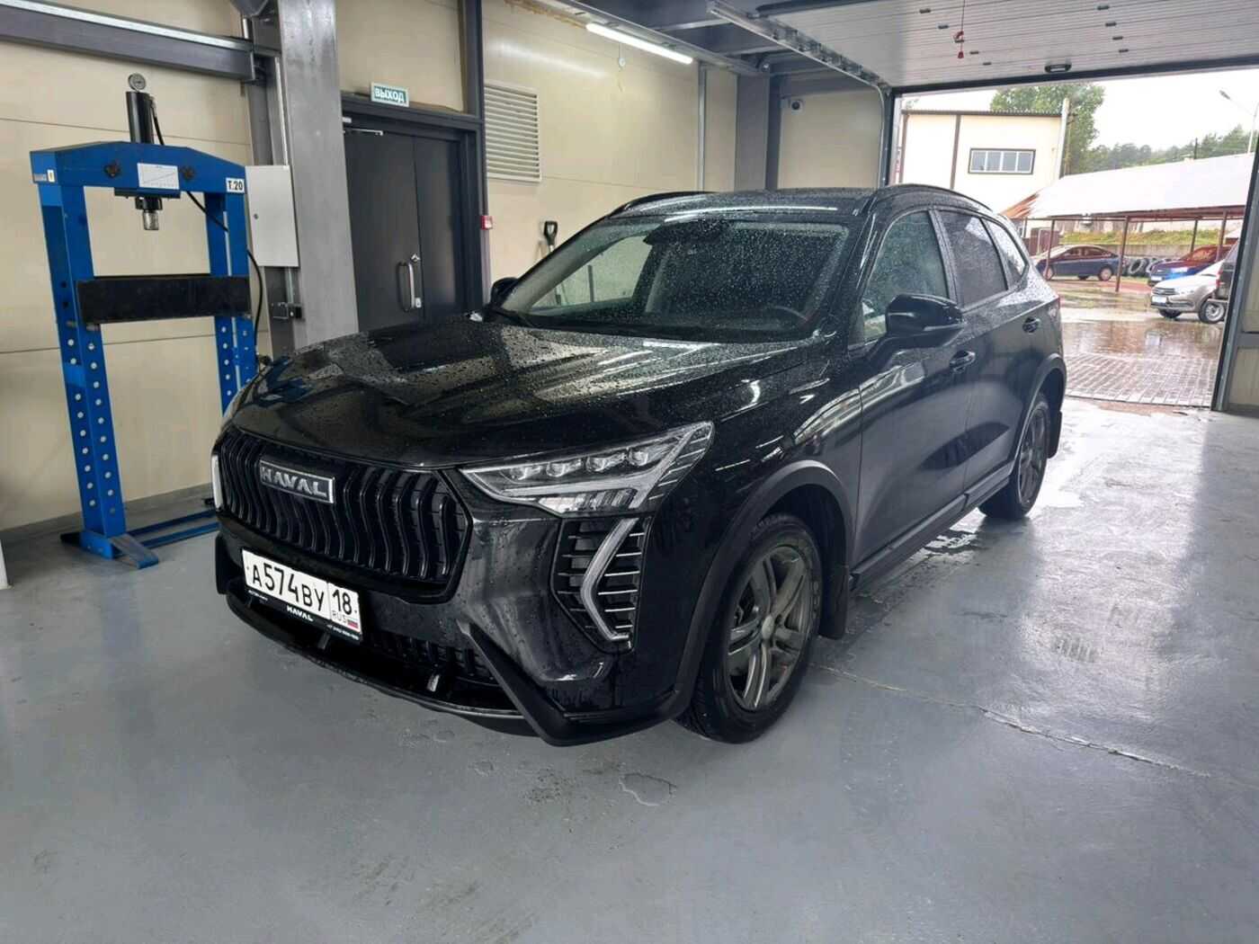 Haval Jolion