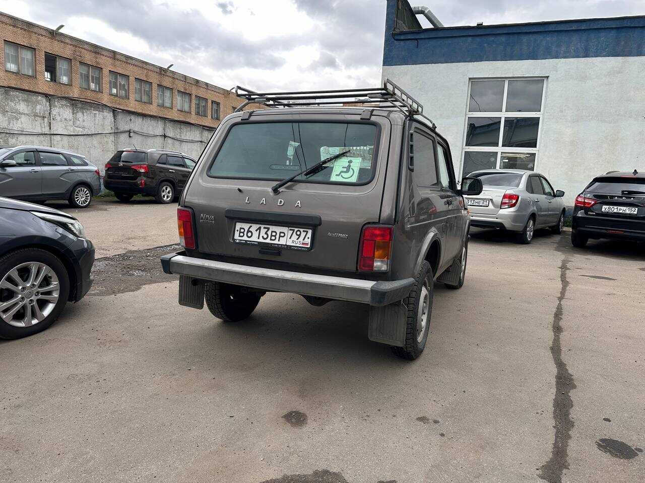 LADA Niva Legend