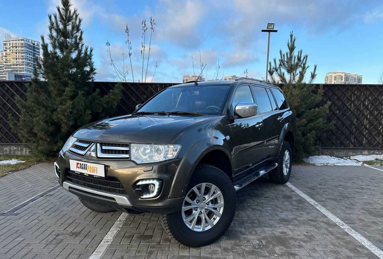 Mitsubishi Pajero Sport