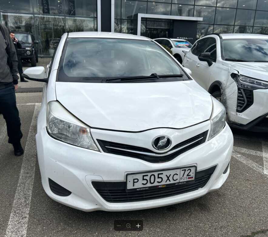Toyota Vitz