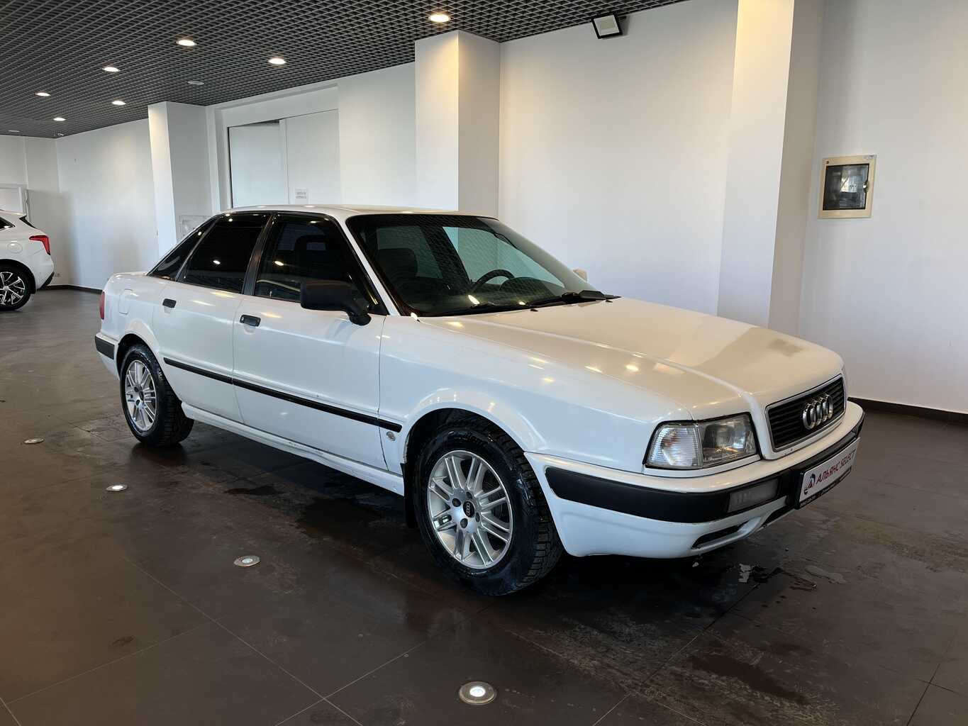 Audi 80