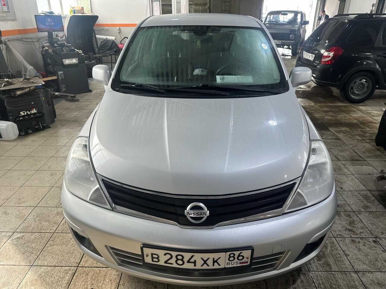 Nissan Tiida