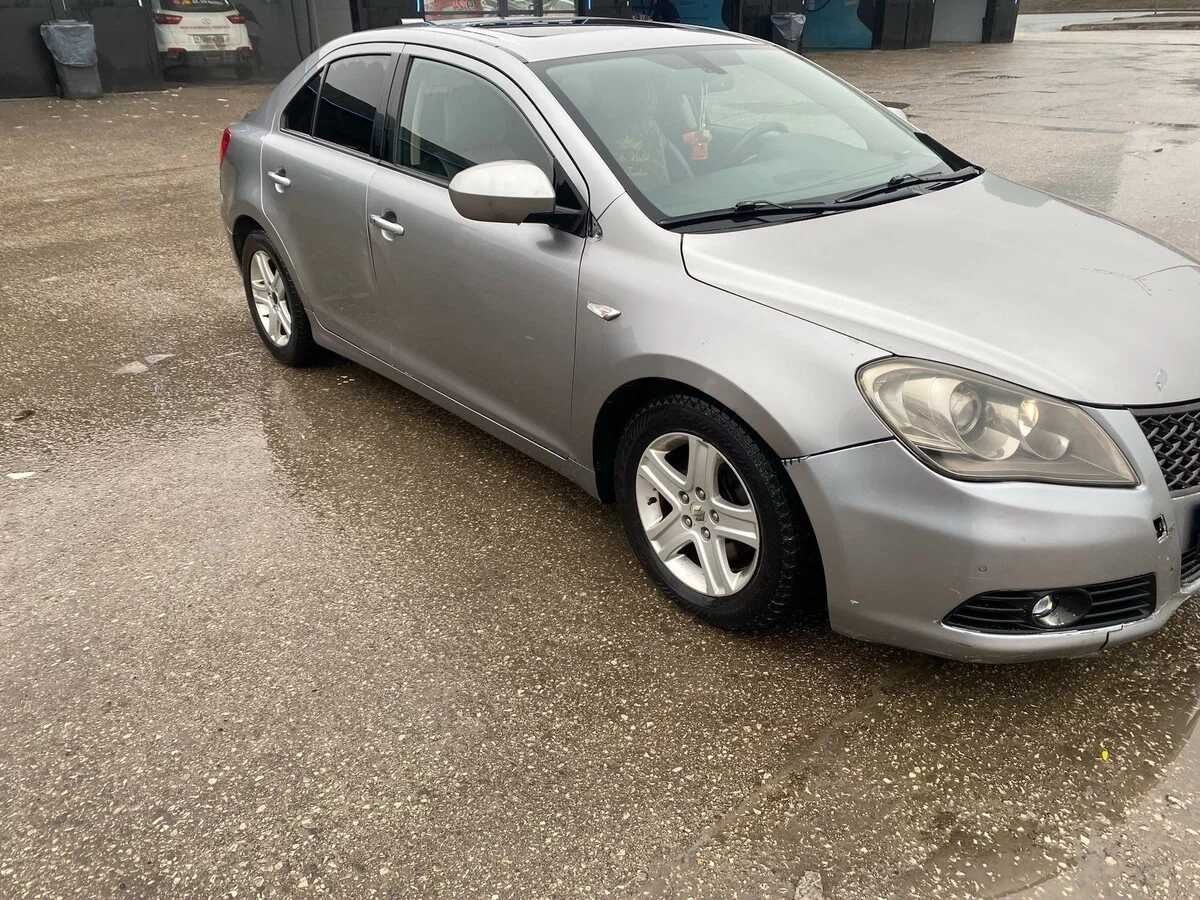 Suzuki Kizashi