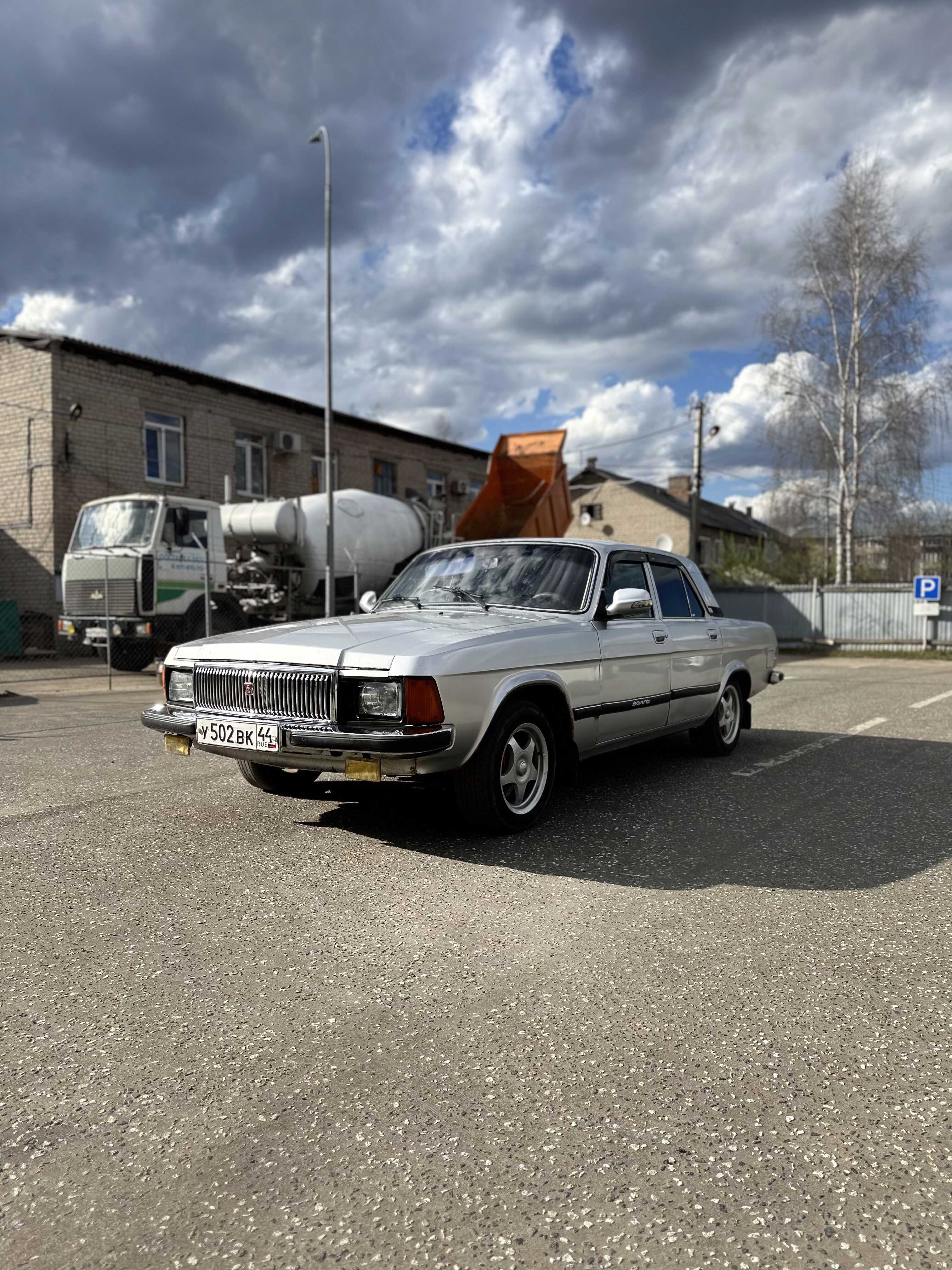 ГАЗ 3102 «Волга»