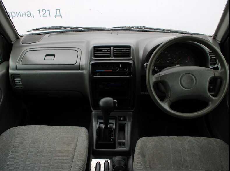 Suzuki Escudo