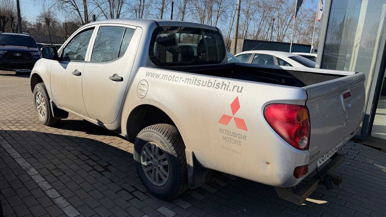 Mitsubishi L200