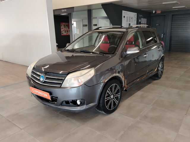 Geely MK Cross