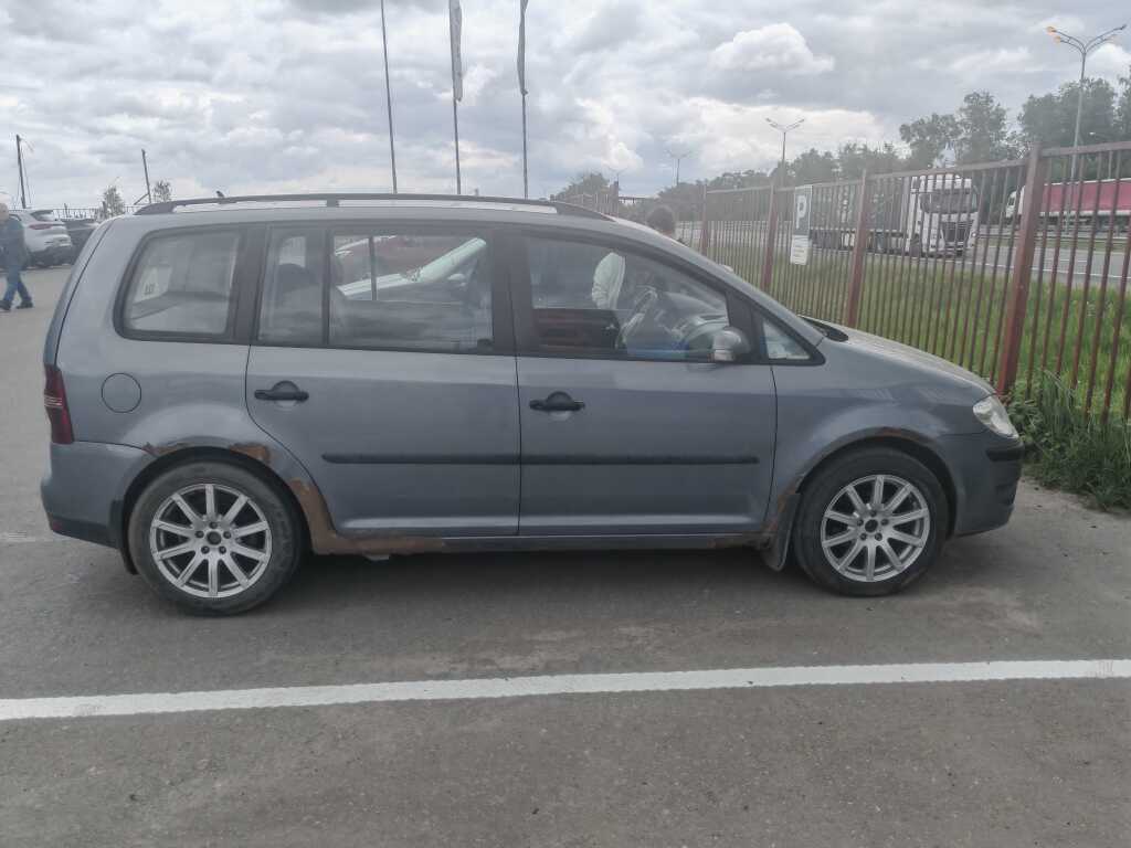 Volkswagen Touran
