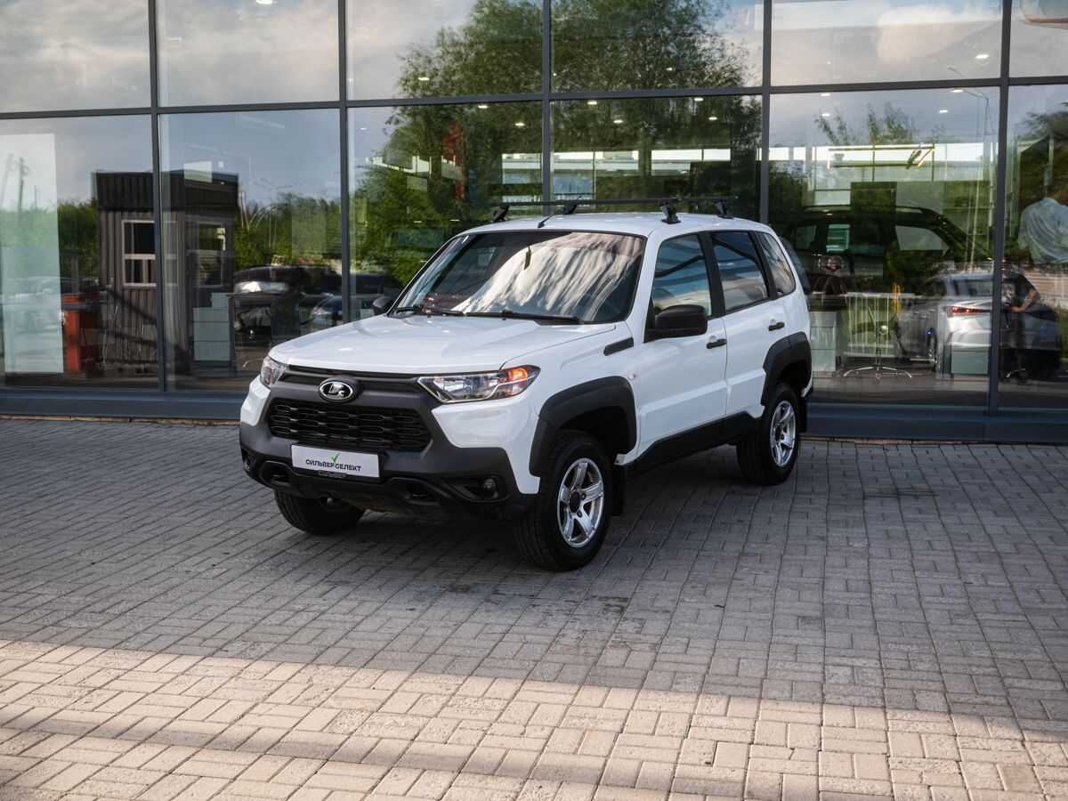 LADA Niva Travel