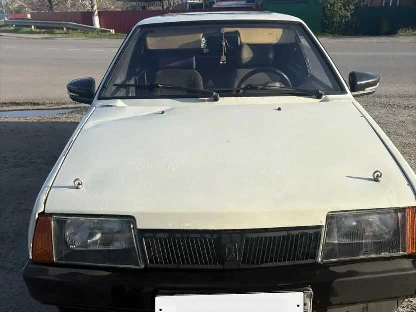 LADA 21099