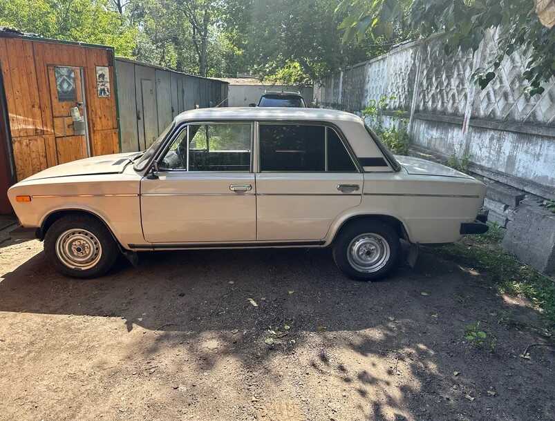 LADA 2106