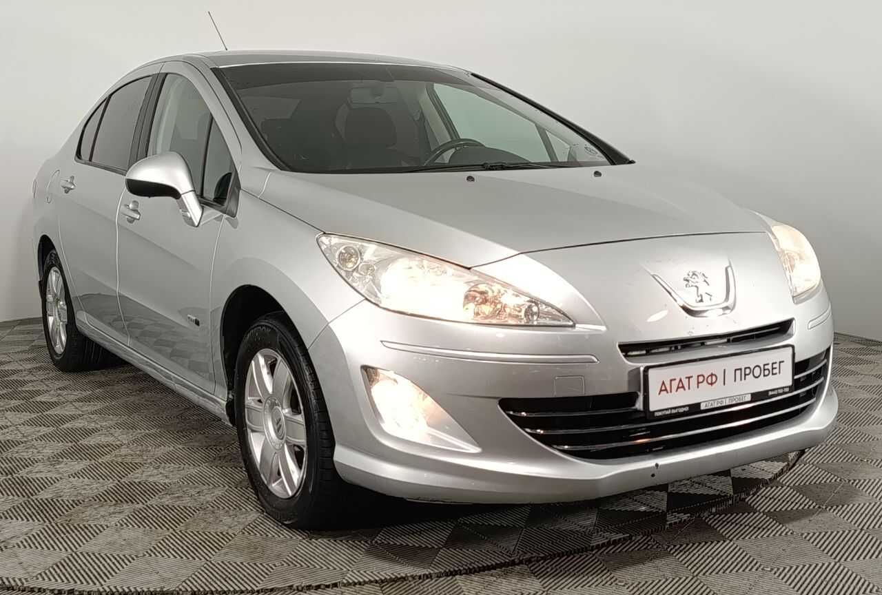 Peugeot 408