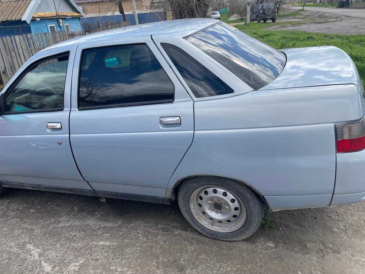 LADA 2110