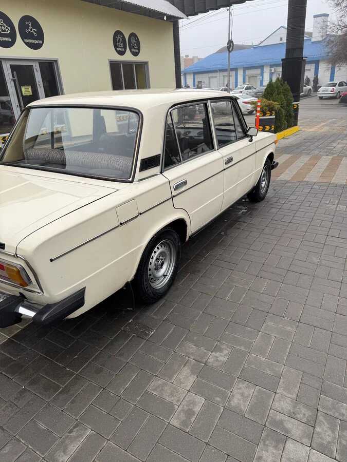 LADA 2106