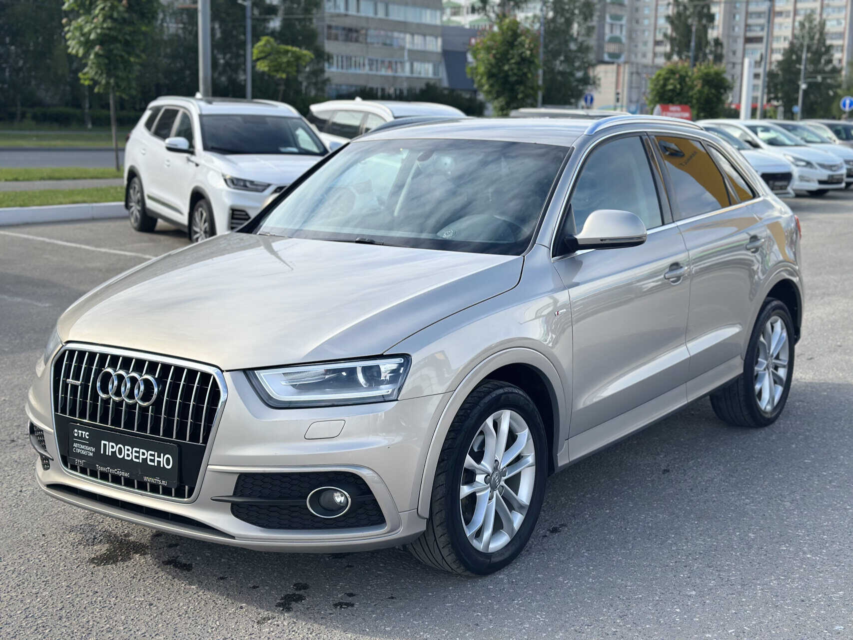 Audi Q3