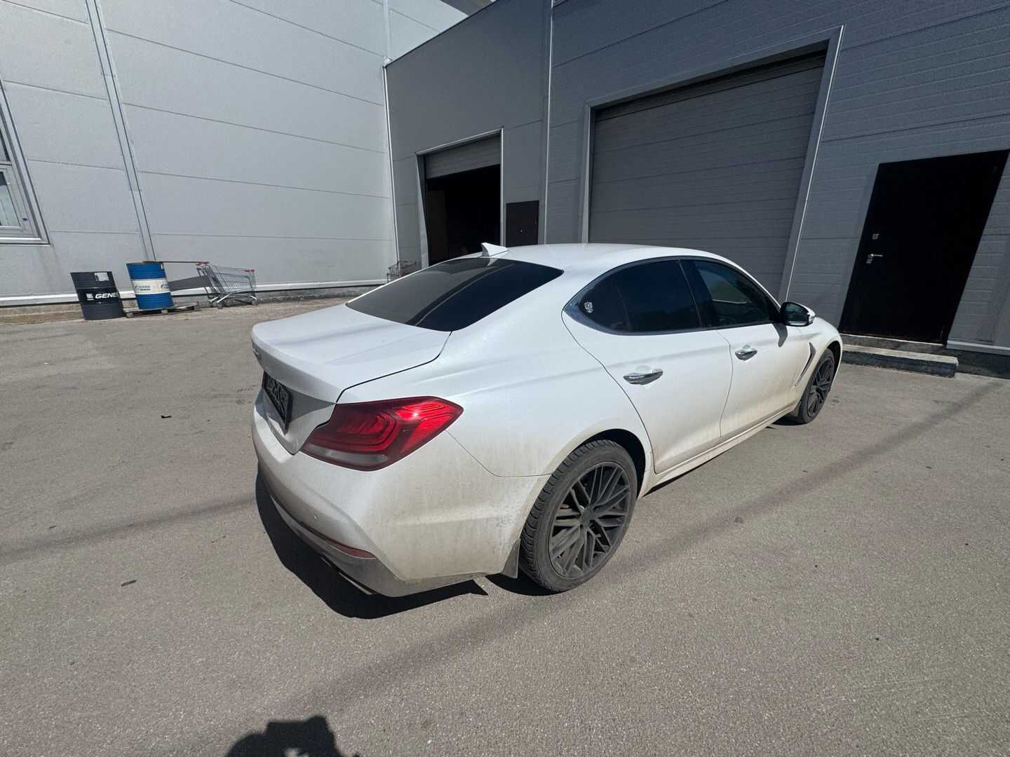 Genesis G70