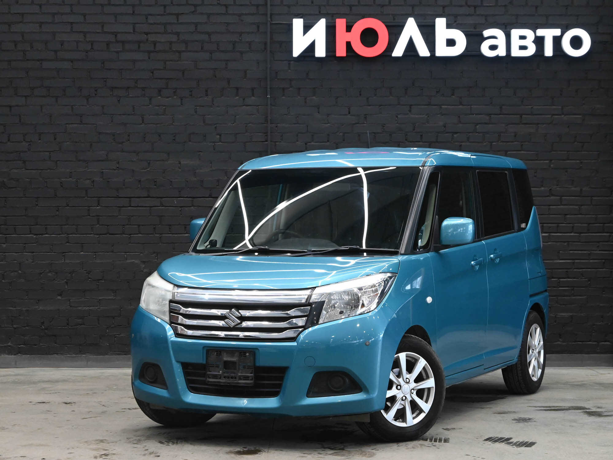 Suzuki Solio