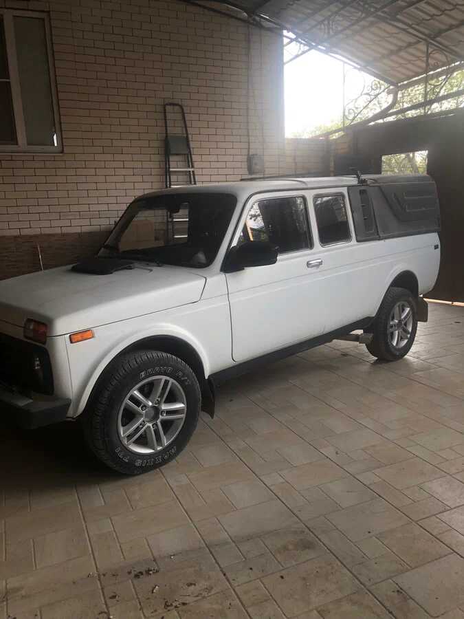 LADA 2329
