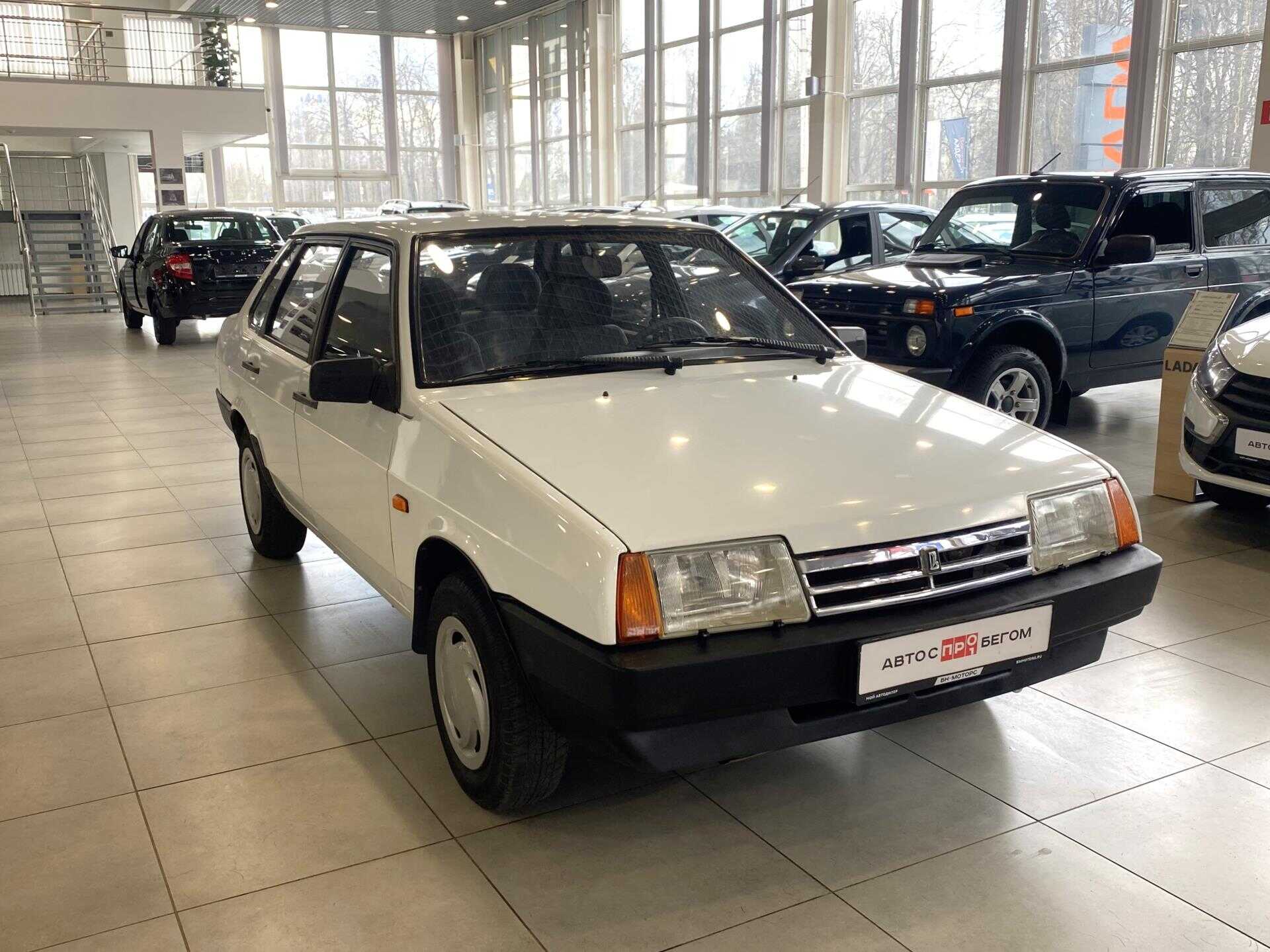 LADA 21099