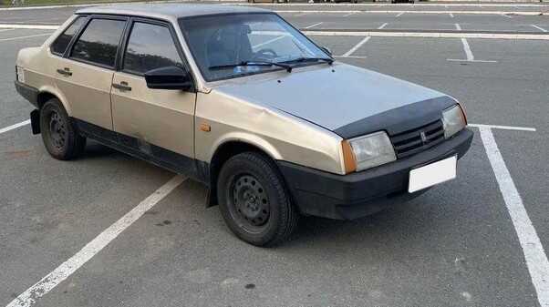 LADA 21099