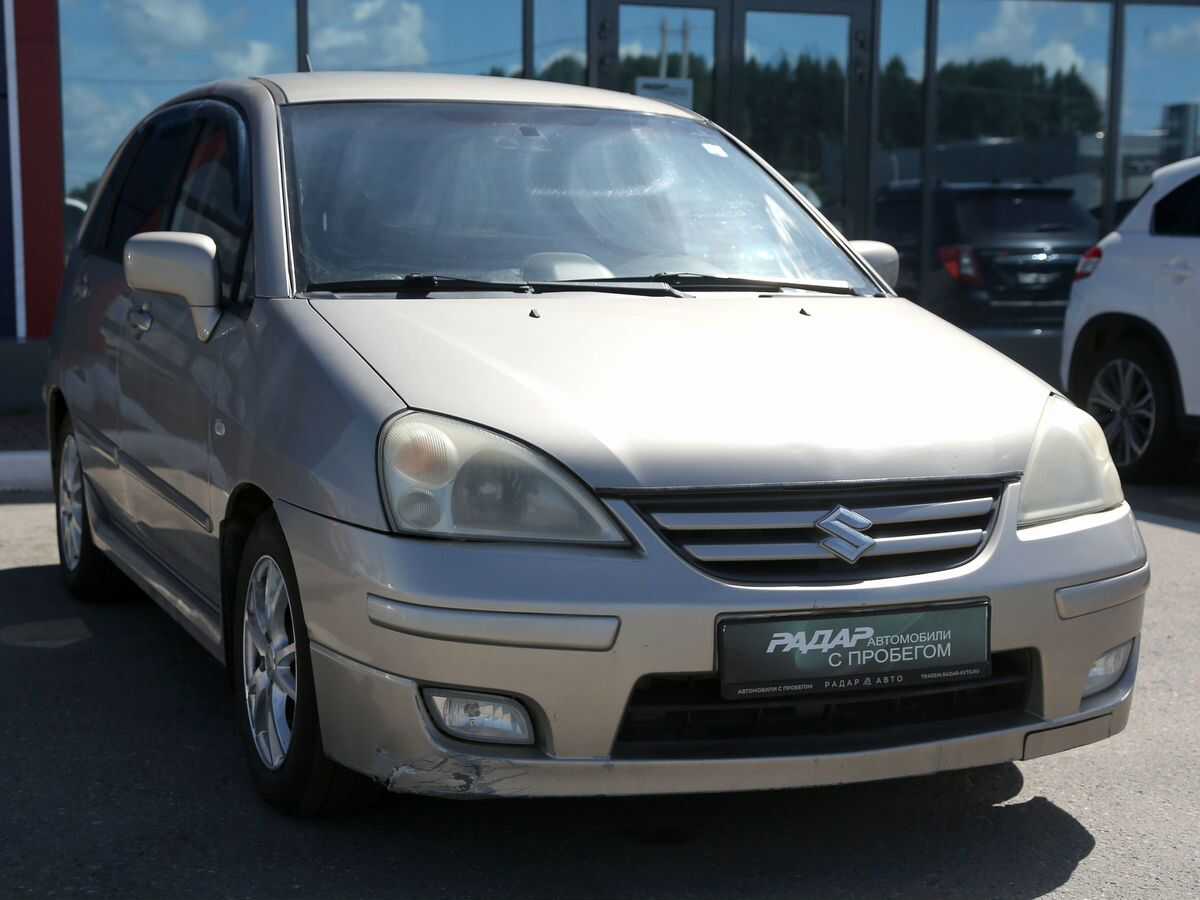 Suzuki Liana