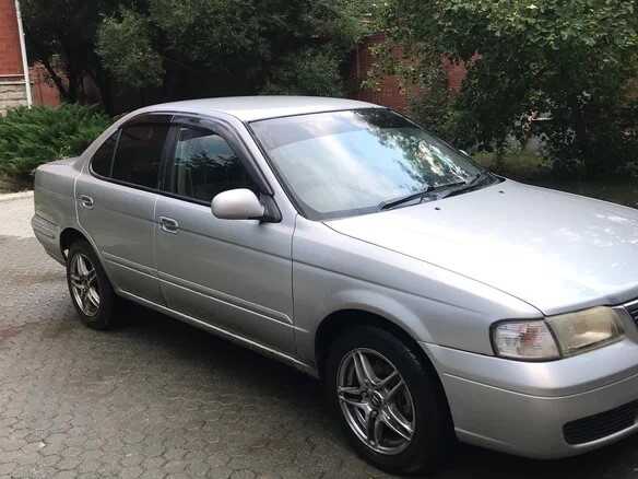 Nissan Sunny