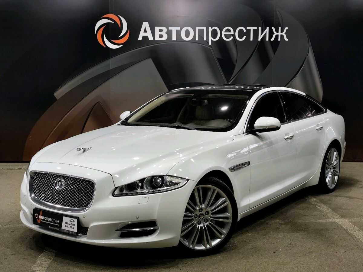 Jaguar XJ