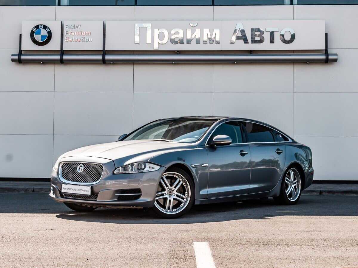 Jaguar XJ