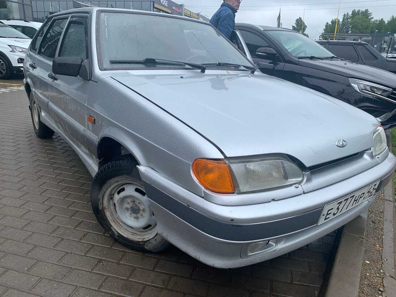 LADA 2114