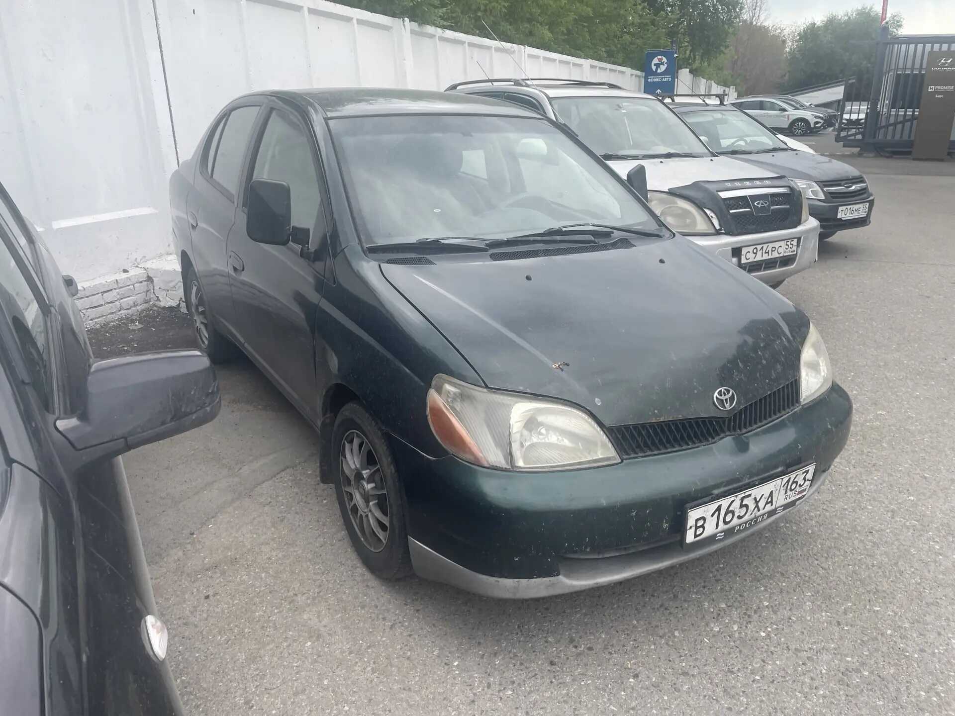 Toyota Echo