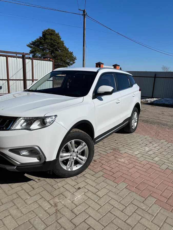 Geely Atlas