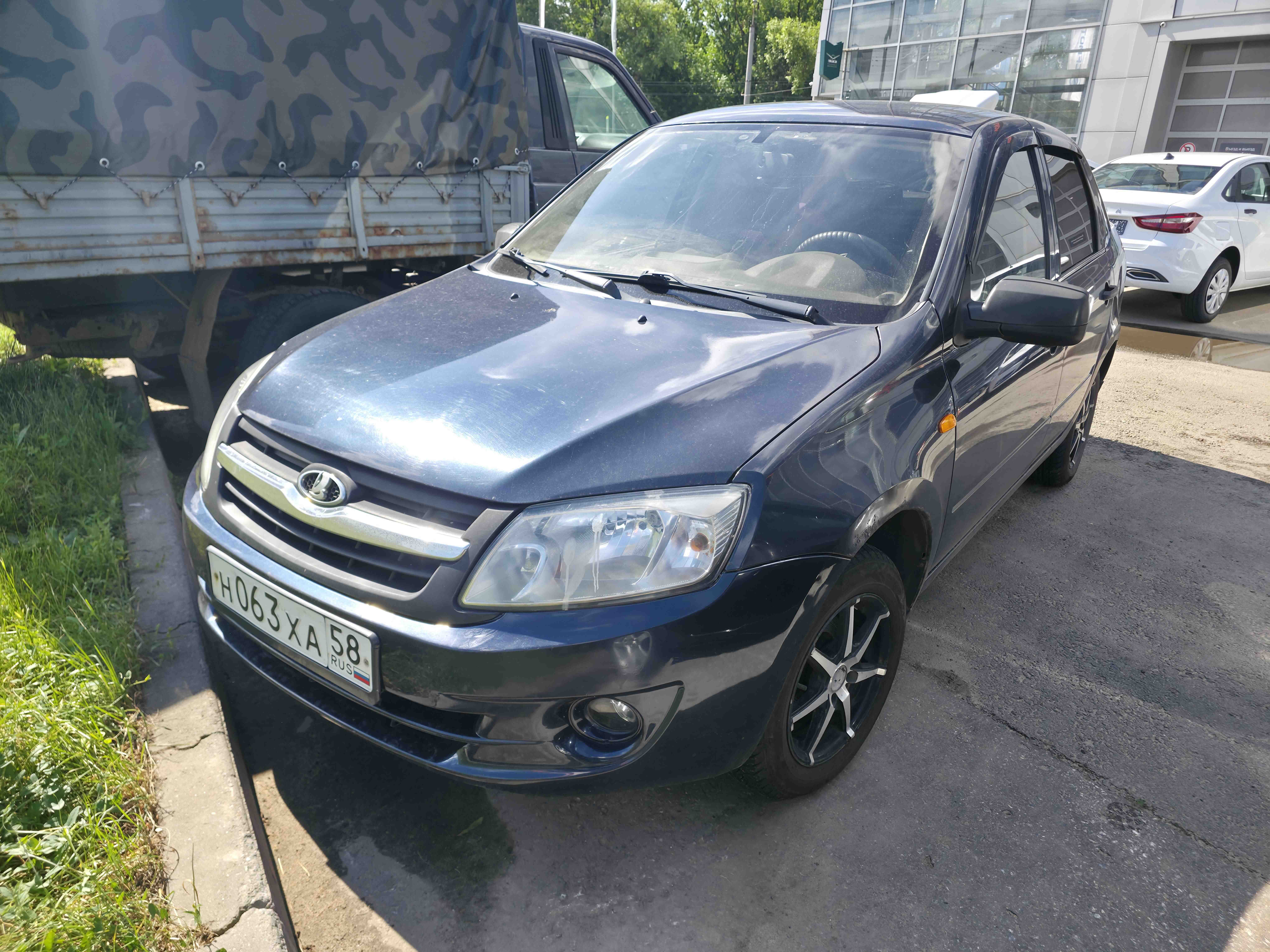 LADA Granta