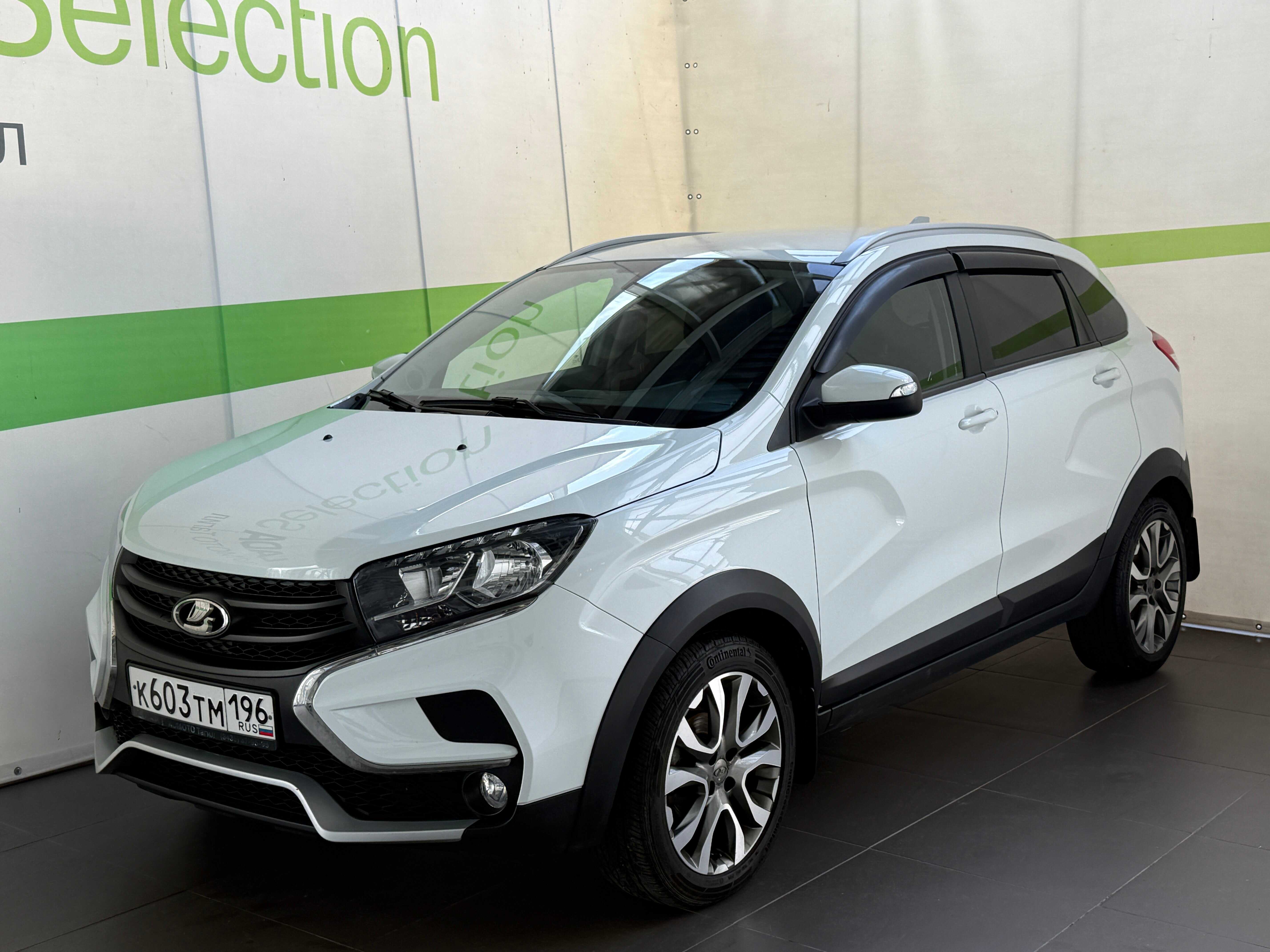 LADA XRAY