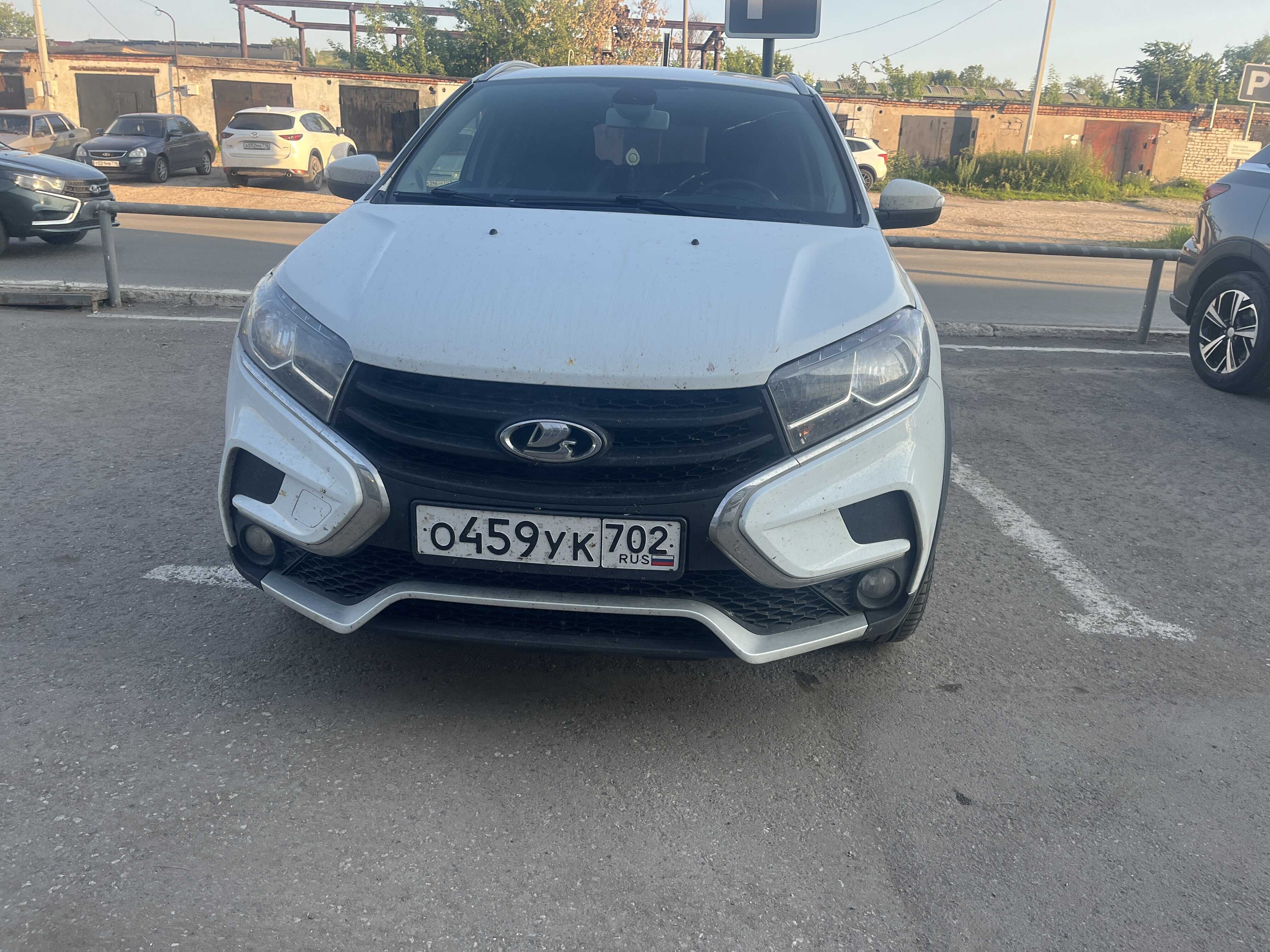 LADA XRAY