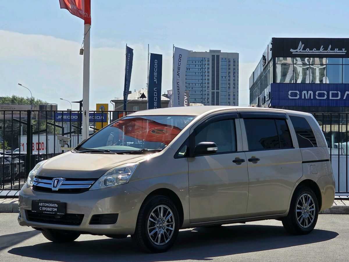 Toyota Isis