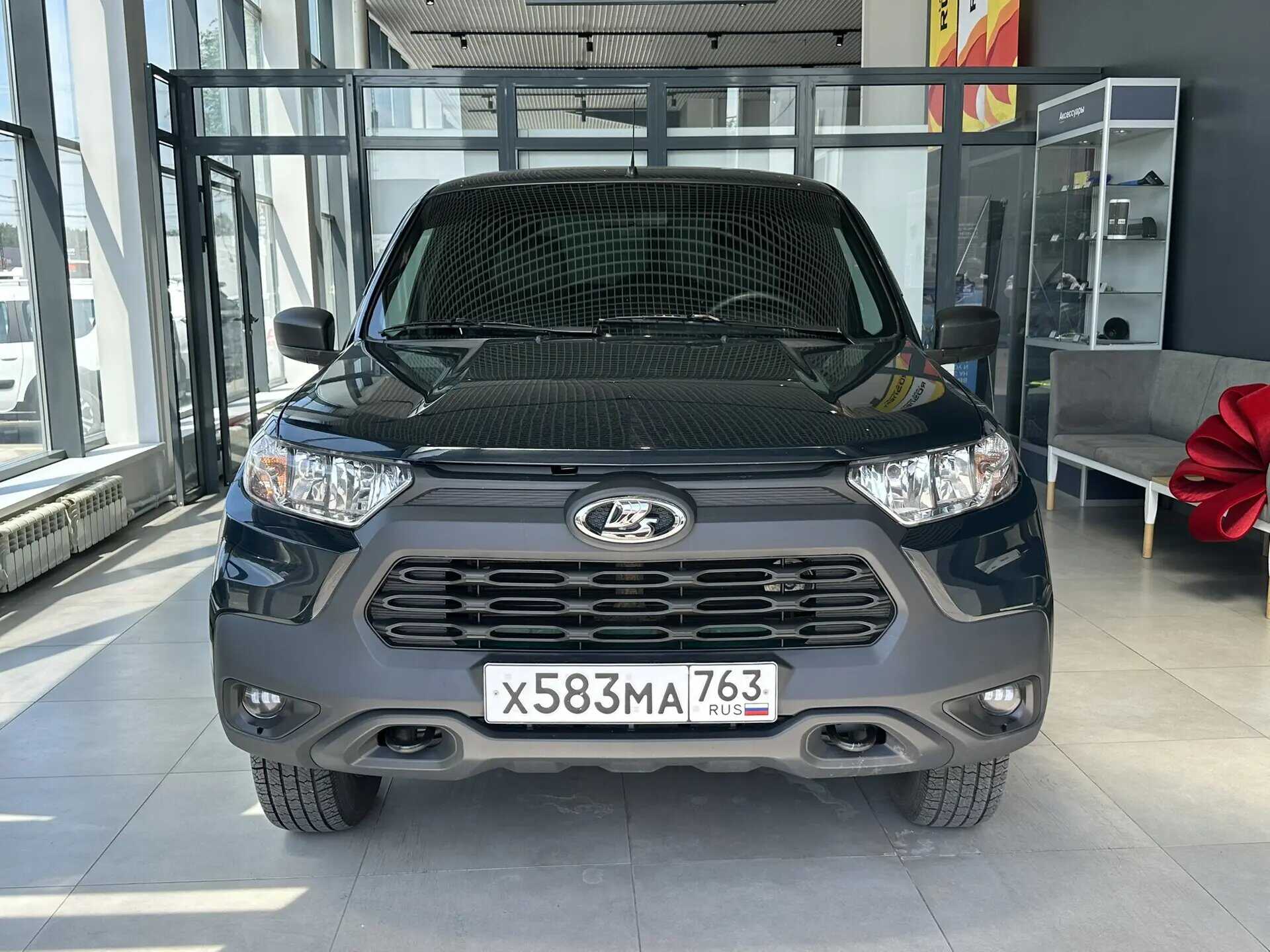 LADA Niva Travel