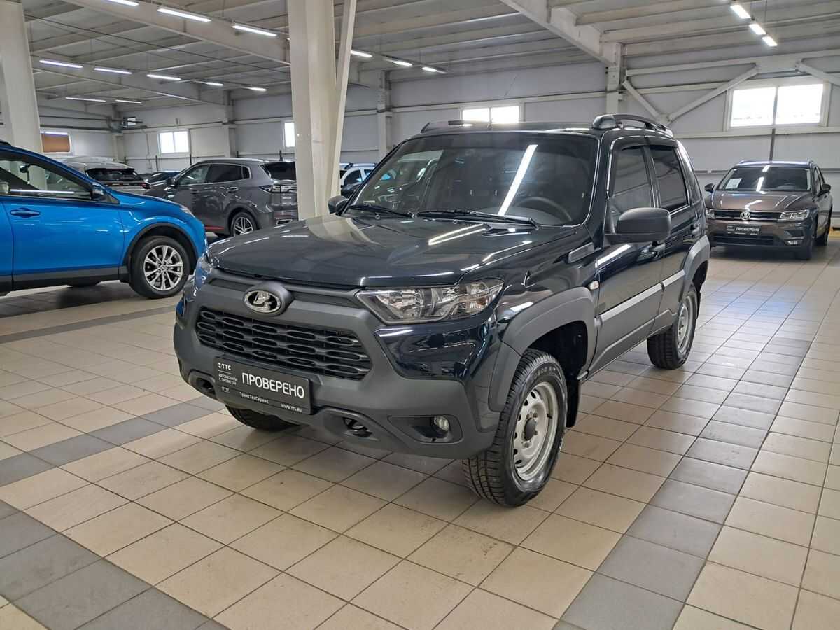 LADA Niva Travel