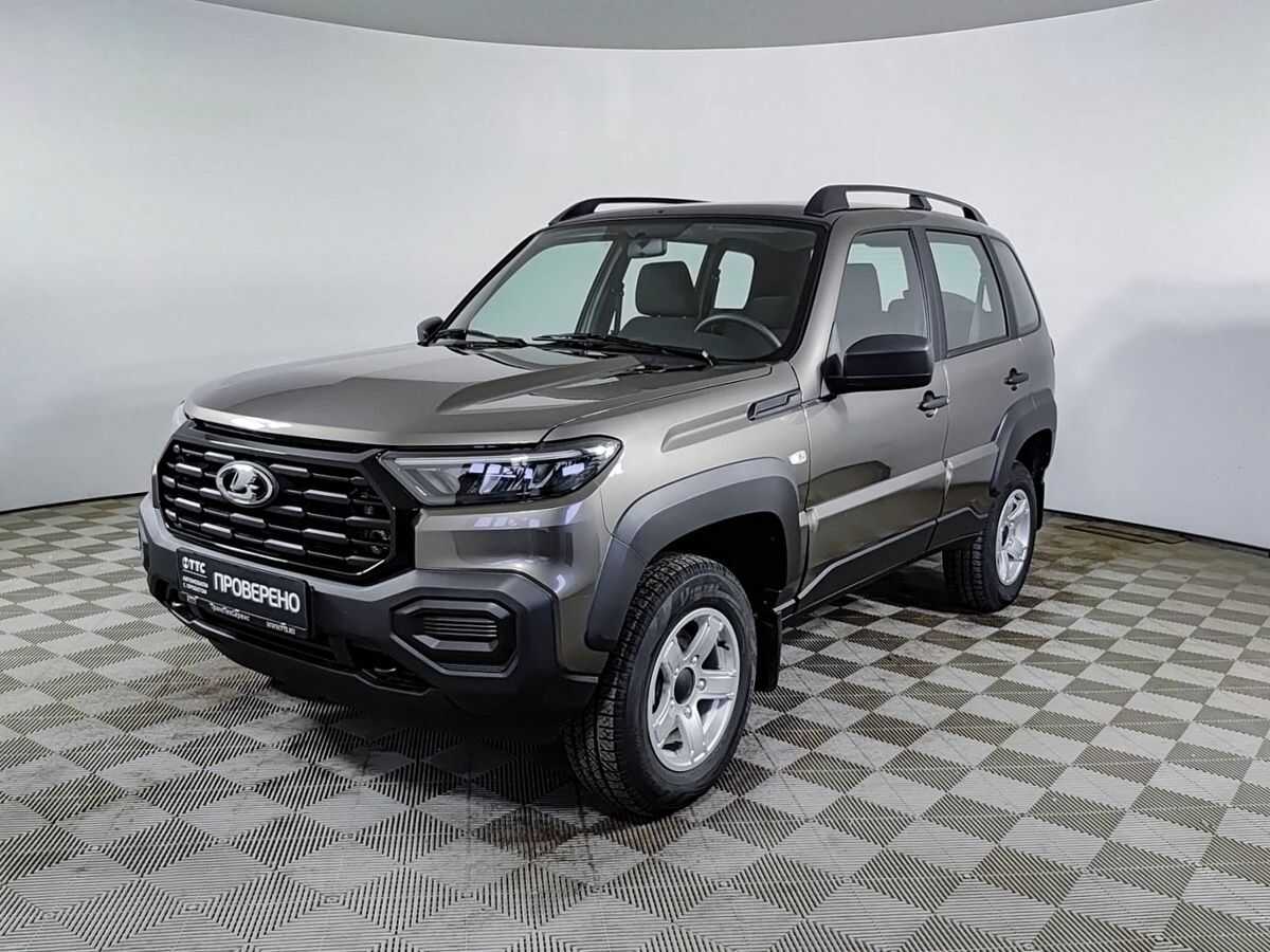 LADA Niva Travel