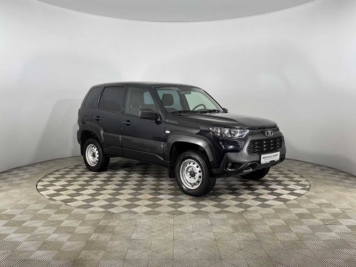 LADA Niva Travel