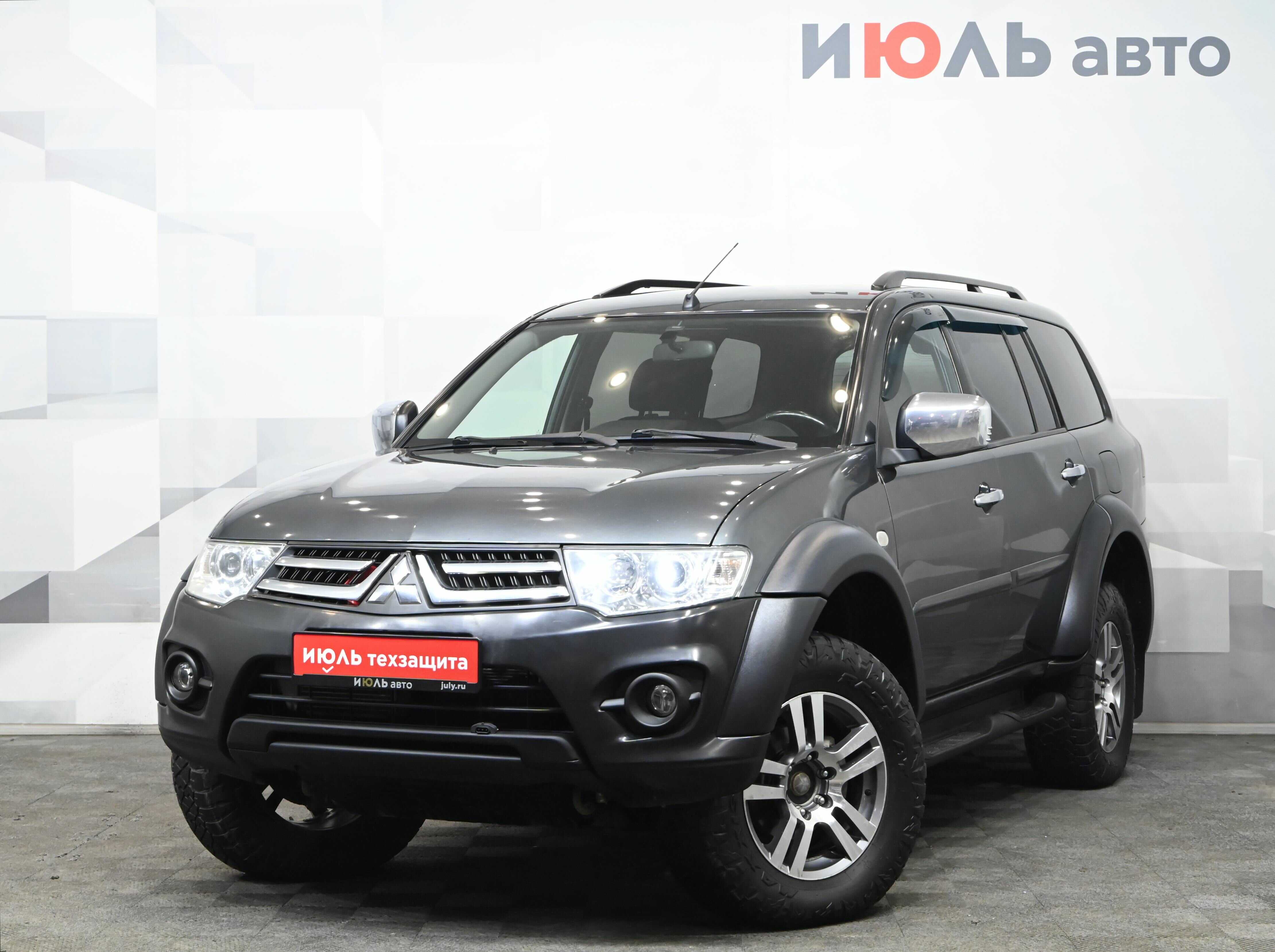 Mitsubishi Pajero Sport