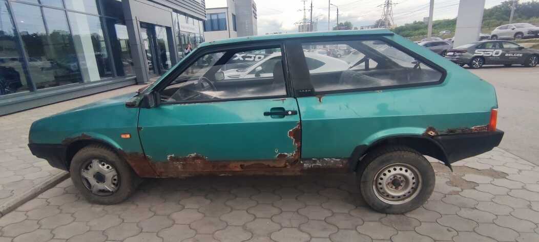 LADA 2108