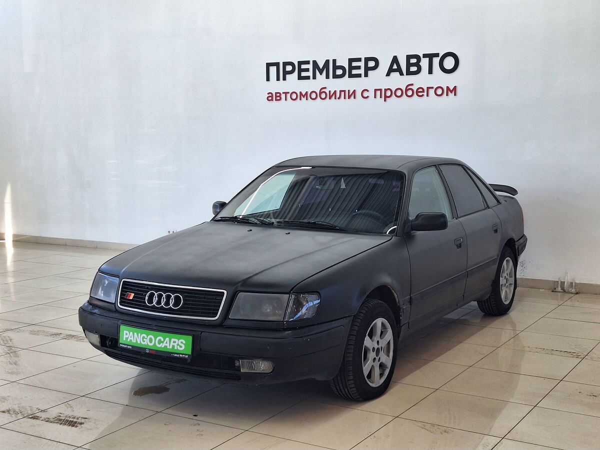 Audi 100