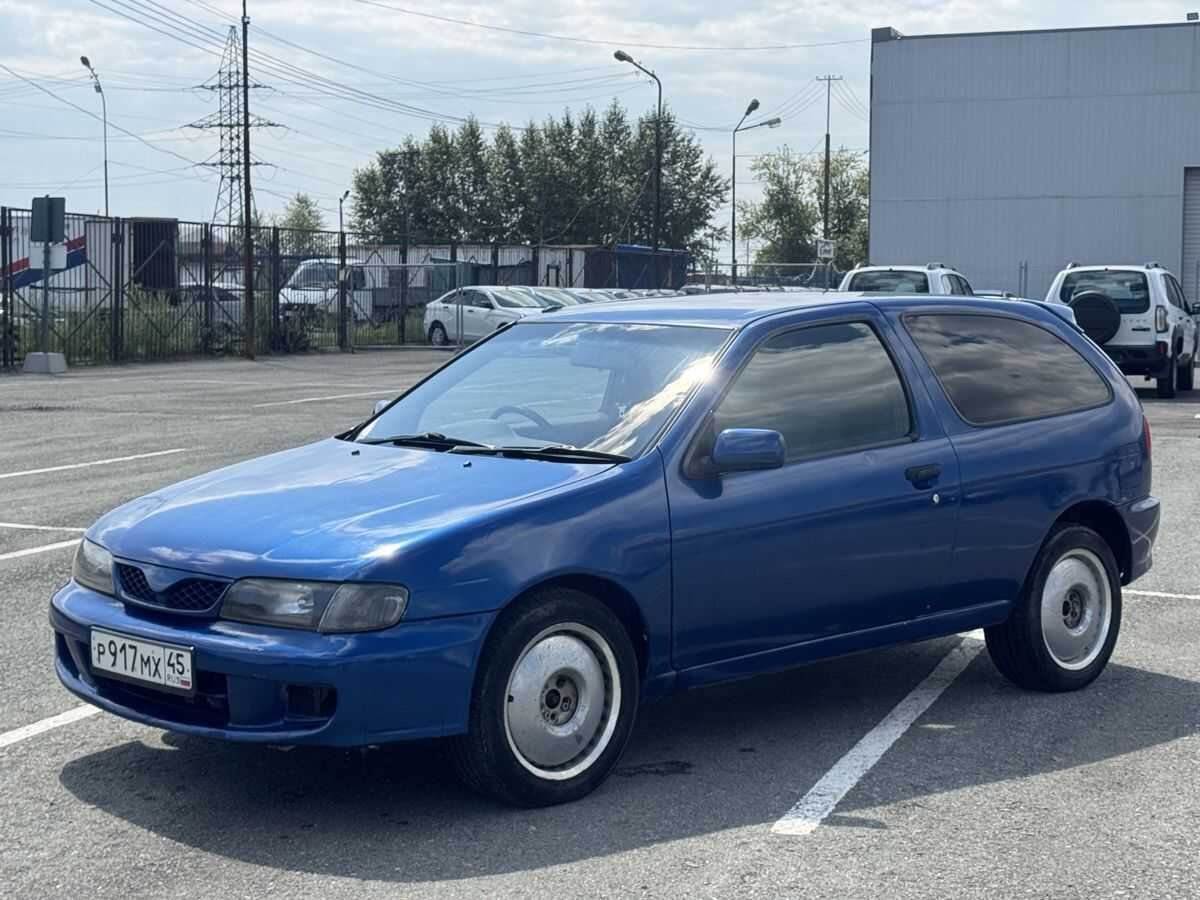 Nissan Lucino