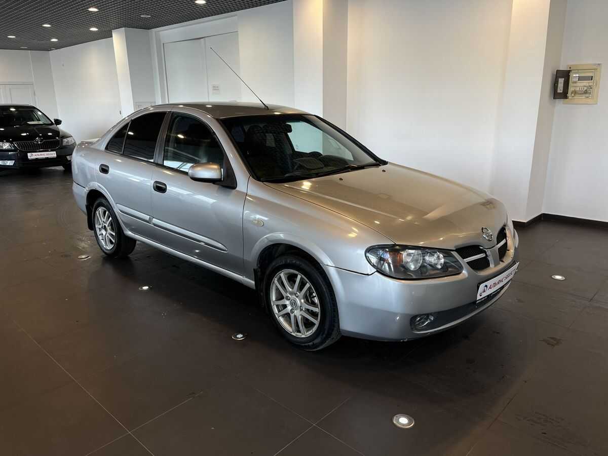 Nissan Almera