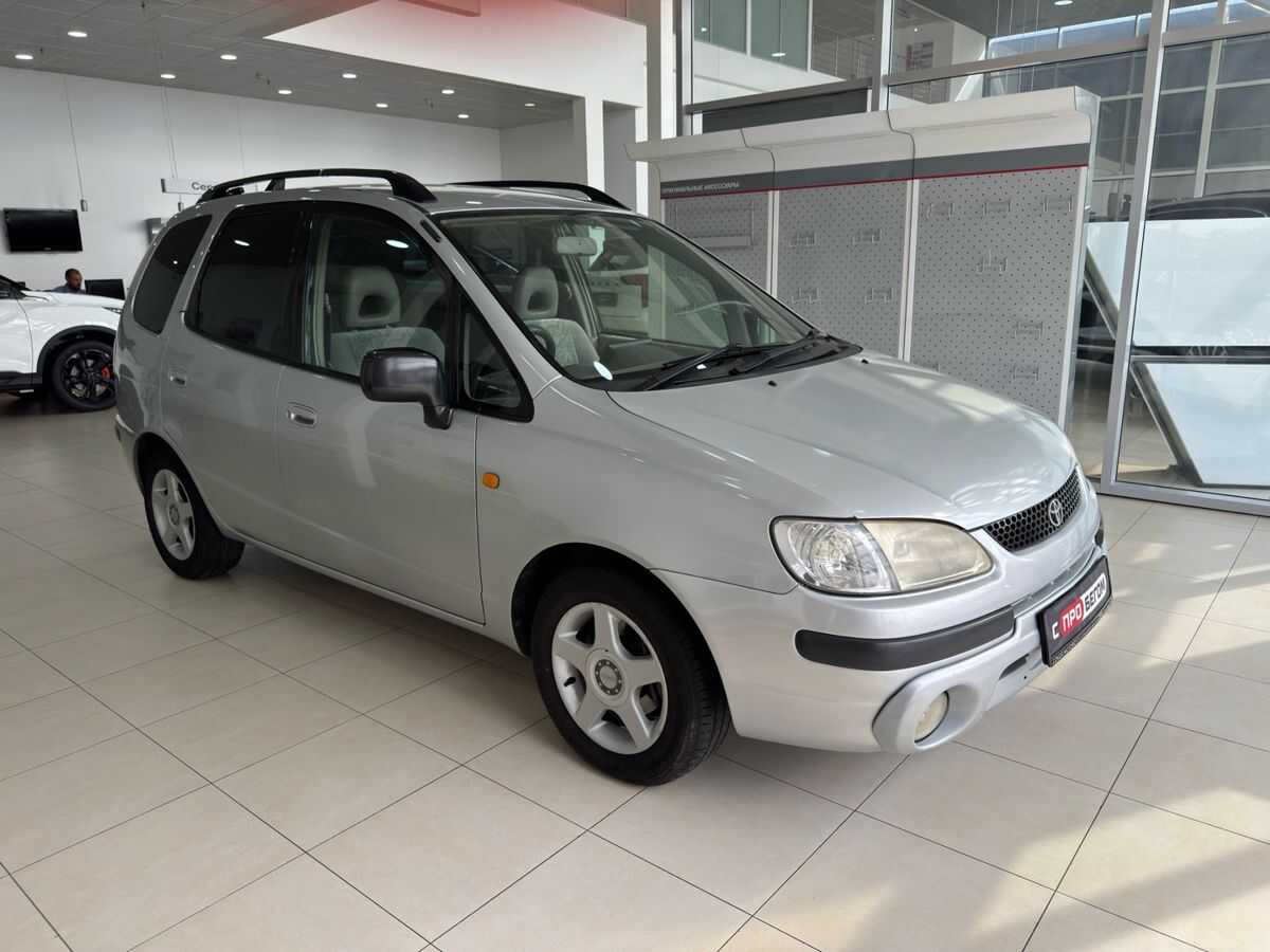 Toyota Corolla Spacio
