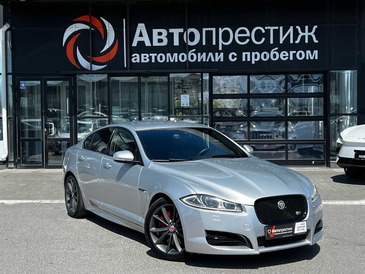 Jaguar XF