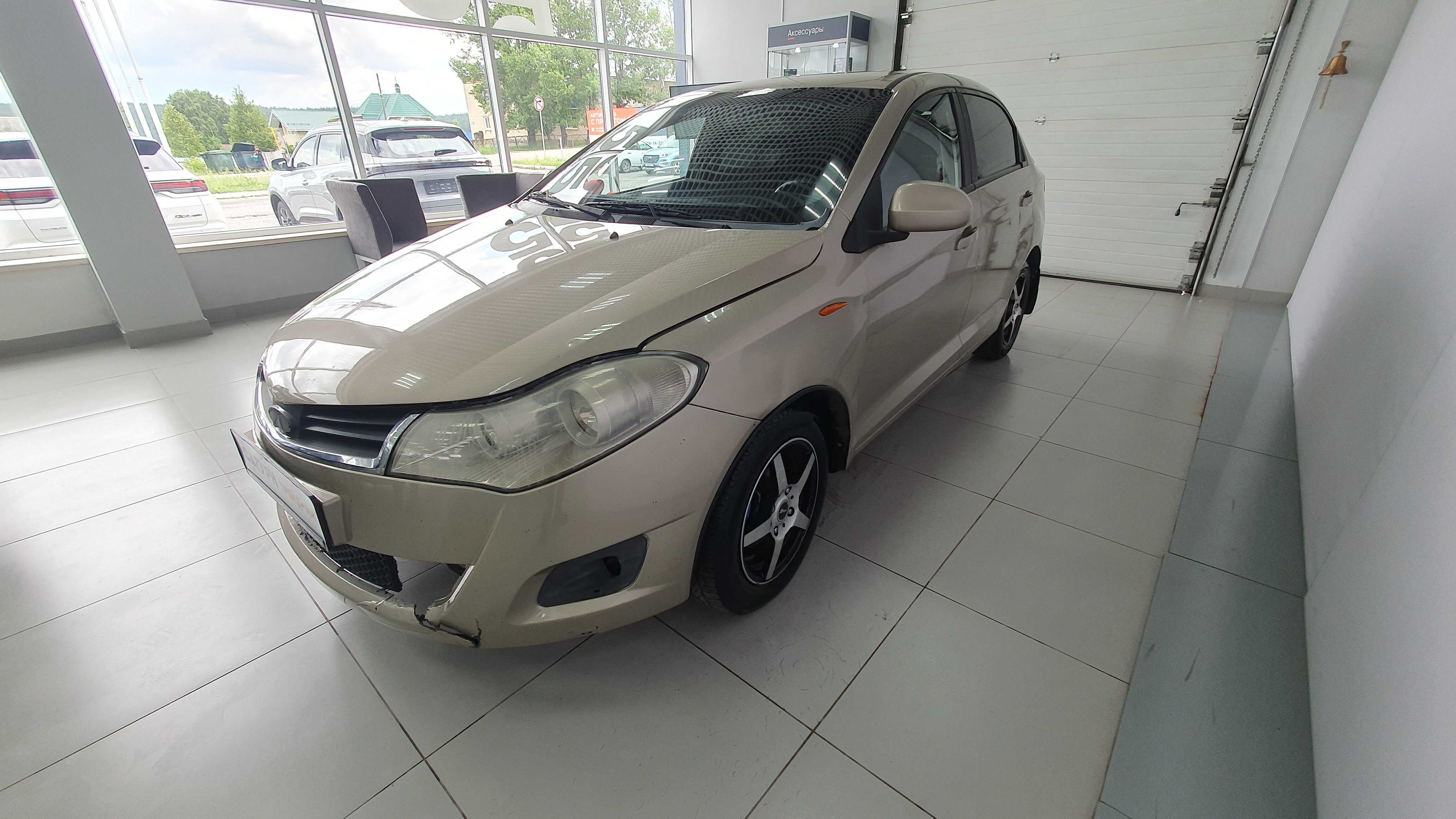 Chery Very (A13)