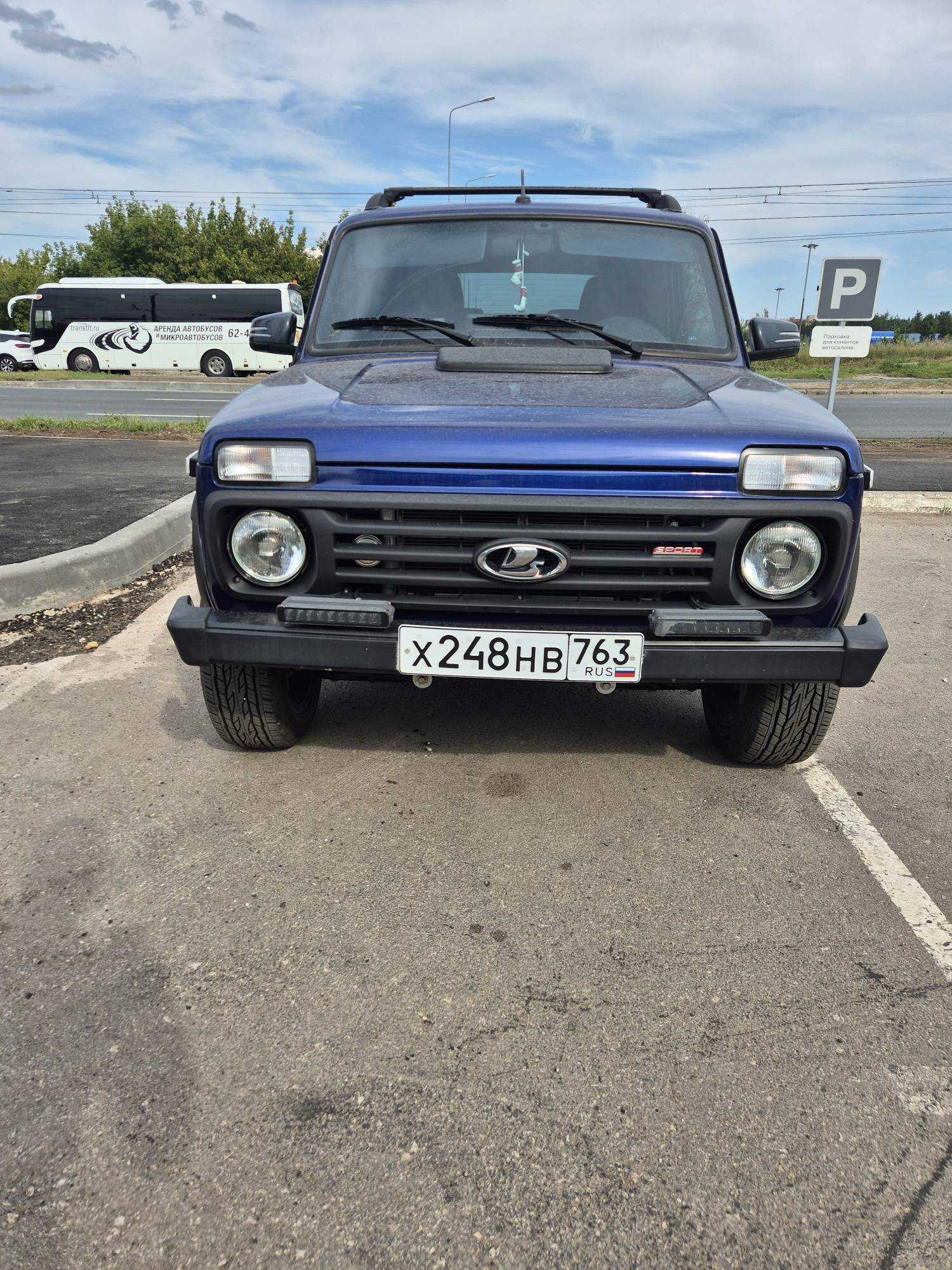 LADA Niva Legend