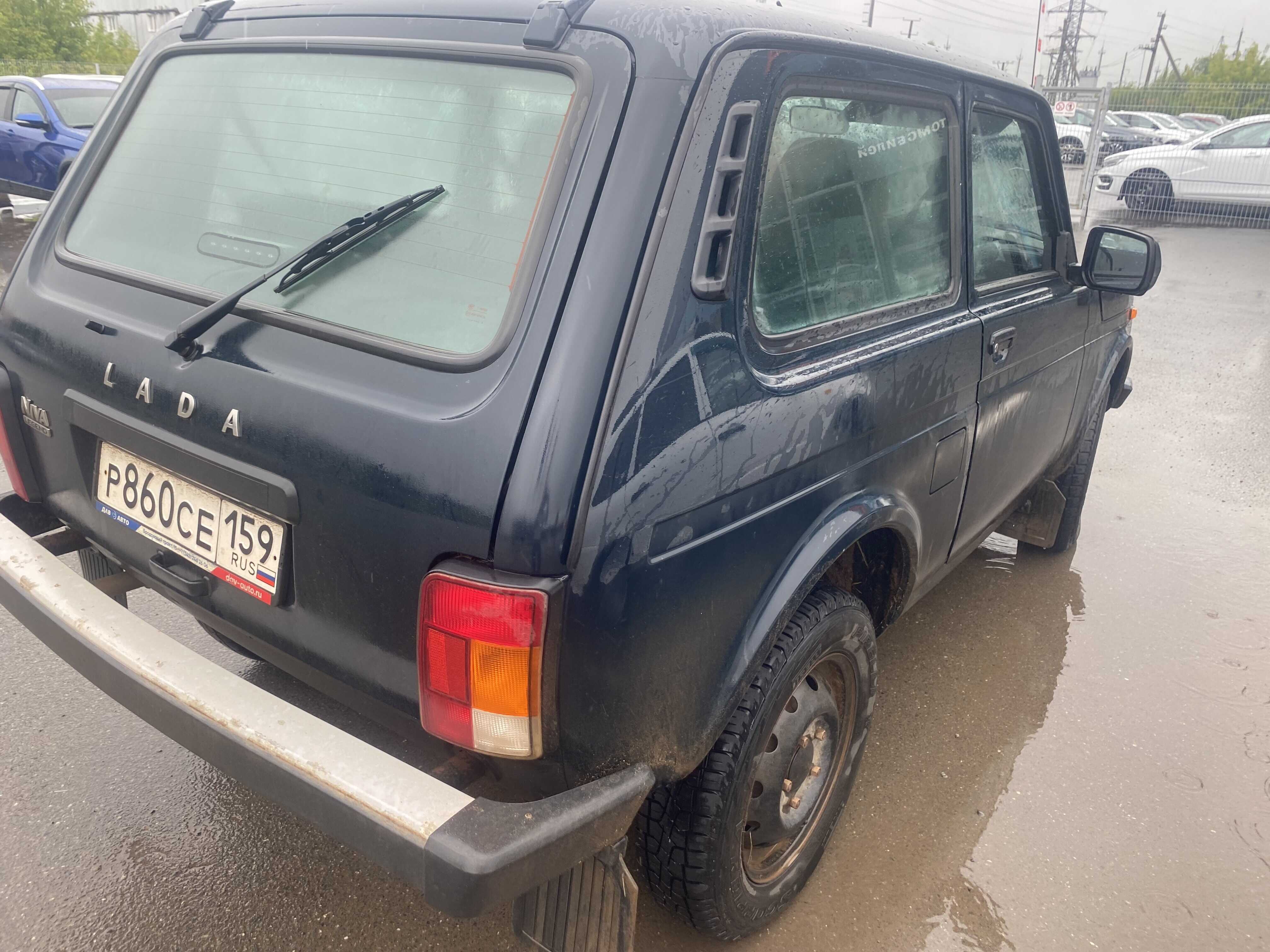 LADA Niva Legend