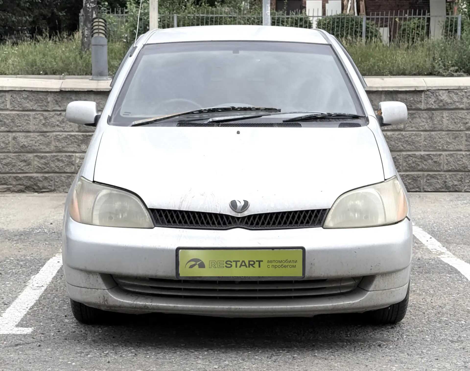 Toyota Platz